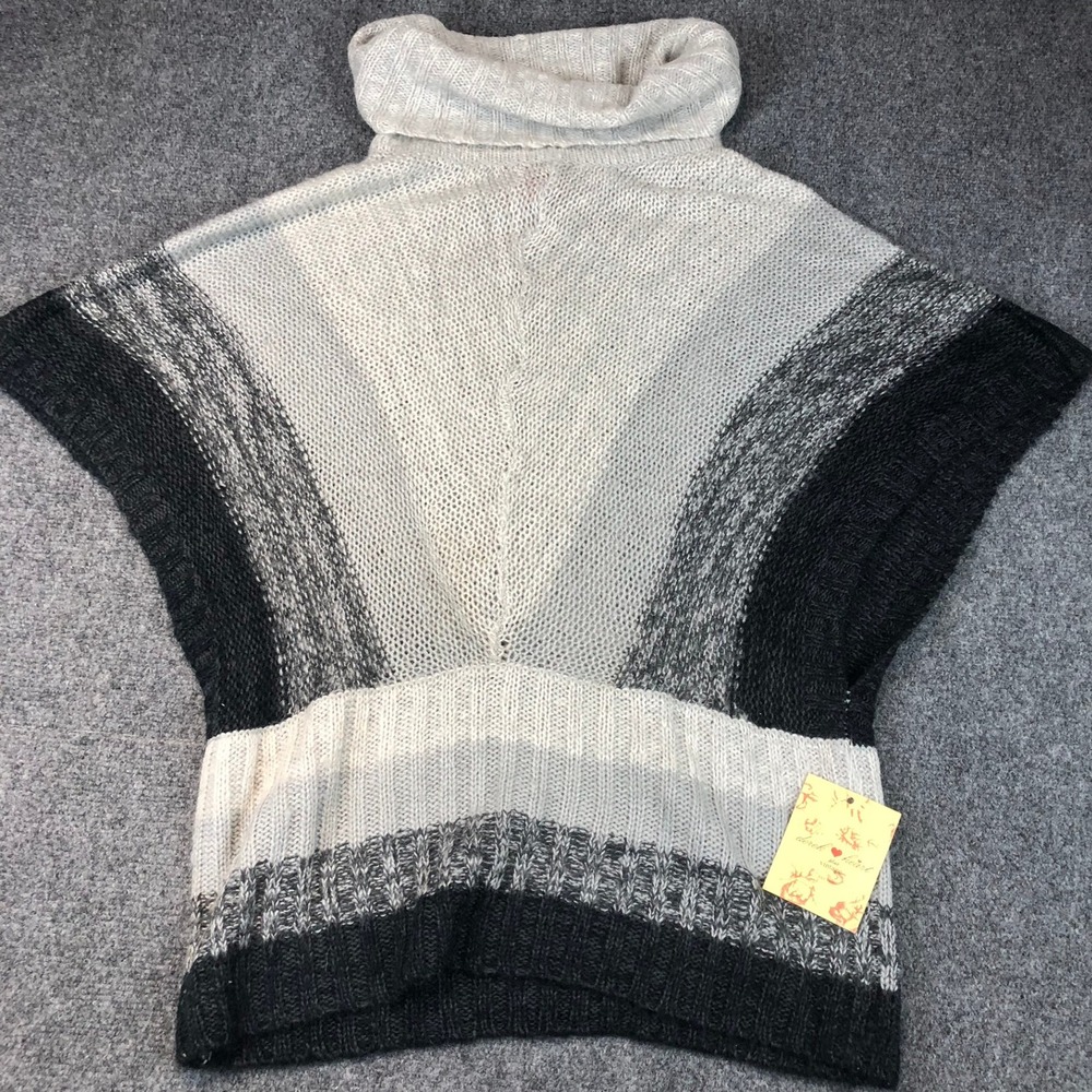 Derek Heart Plus Vintage Knit Poncho Shawl Cowl Neck‎ Striped Gray Black XL